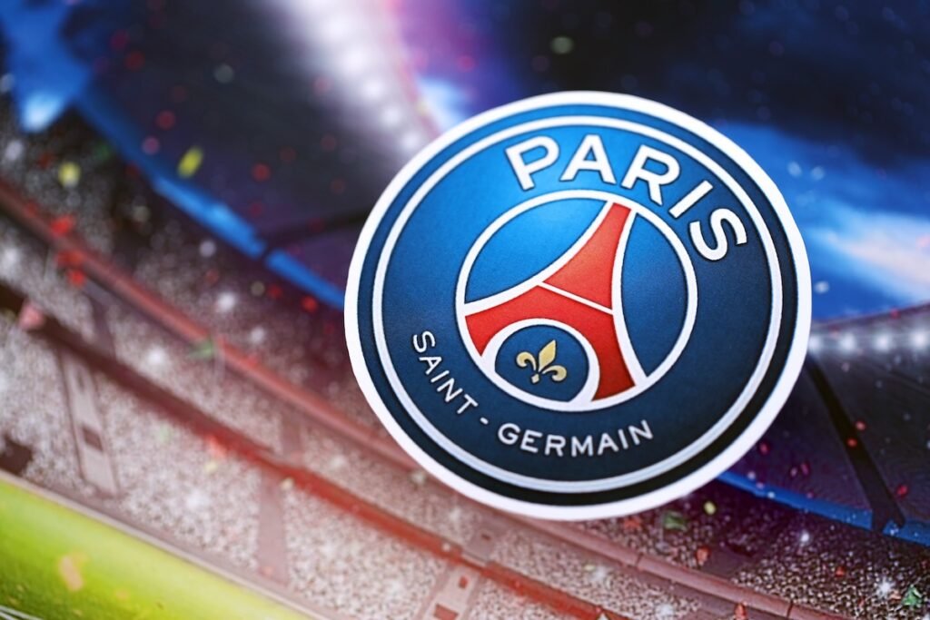 Transferts : Noham Kamara (PSG) fait-il une erreur en voulant aller à Lyon ?